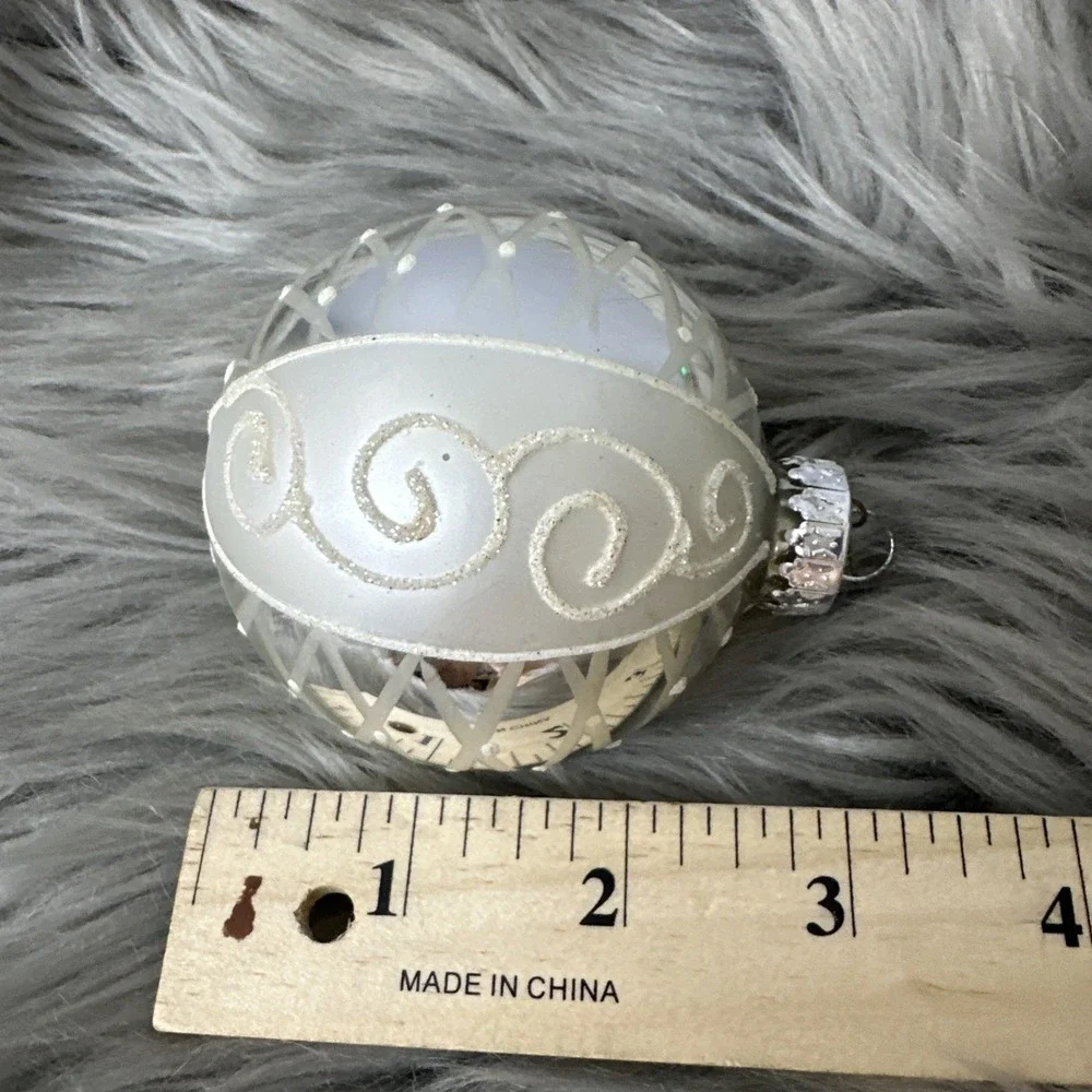 Vintage C & D Hand-Crafted Mercury Glass Christmas Ornament  Silver Glitter